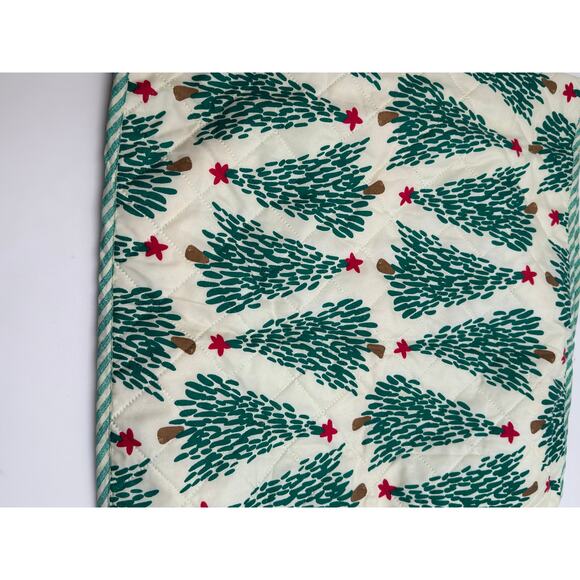 Modern Southern Home · Christmas Tree Quilted Pillow Sham Holiday Decor - Picture 3 of 5
